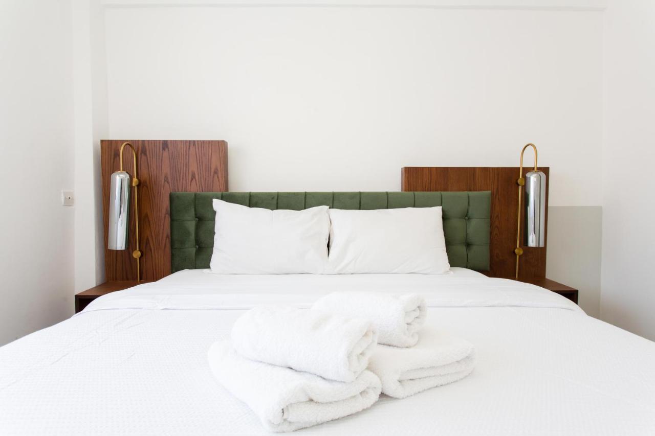 Apartament Suggrou Terrace #8 *